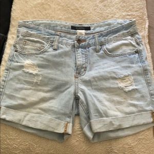 Billabong light wash jean shorts - size 2